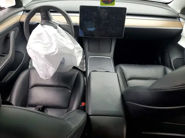 5YJ3E1EA2MF057619 2021 TESLA MODEL 3 - Image 8