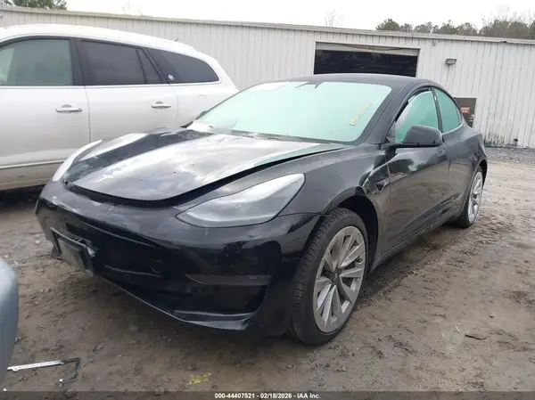 5YJ3E1EA2MF057748 2021 TESLA MODEL 3 - Image 2
