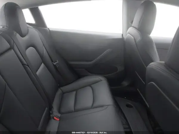 5YJ3E1EA2MF057748 2021 TESLA MODEL 3 - Image 8