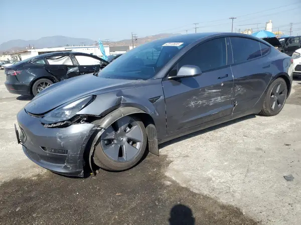 5YJ3E1EA2MF070385 2021 TESLA MODEL 3 - Image 1