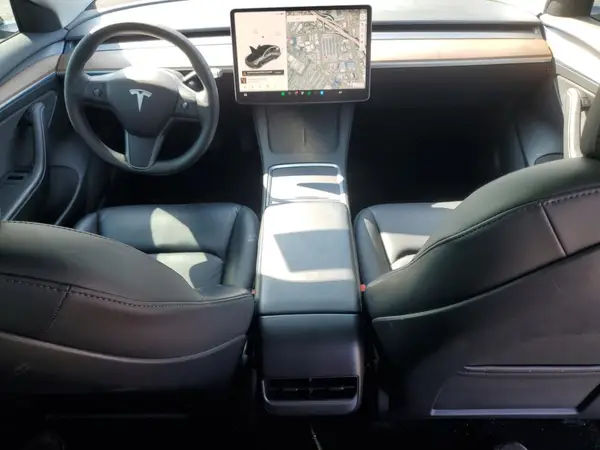 5YJ3E1EA2MF070385 2021 TESLA MODEL 3 - Image 8