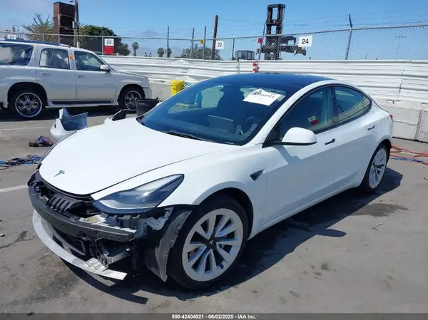 5YJ3E1EA2MF087106 2021 TESLA MODEL 3 - Image 2