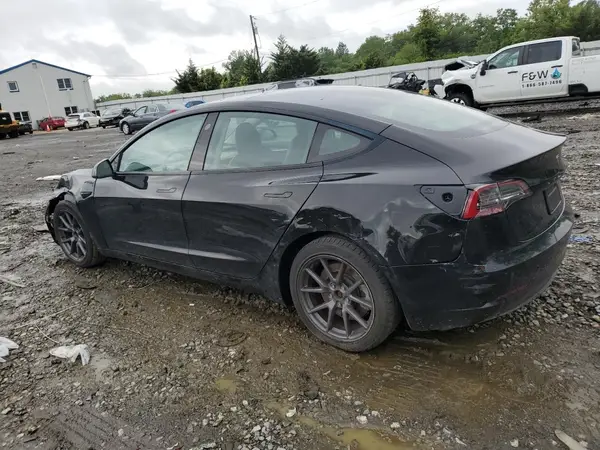 5YJ3E1EA2MF090328 2021 TESLA MODEL 3 - Image 2