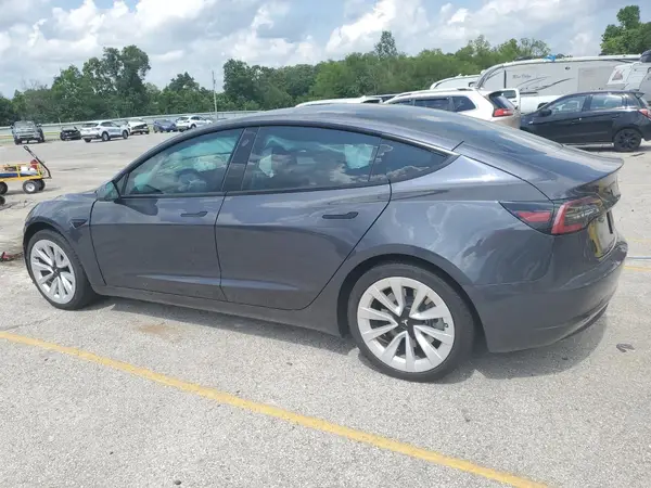 5YJ3E1EA2MF090667 2021 TESLA MODEL 3 - Image 2