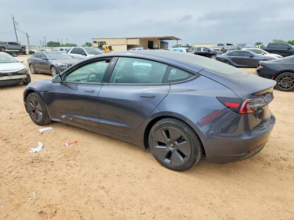 5YJ3E1EA2MF097716 2021 TESLA MODEL 3 - Image 2