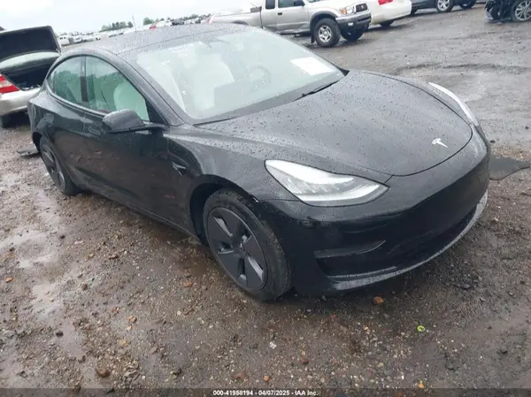 5YJ3E1EA2MF850757 2021 TESLA MODEL 3 - Image 1