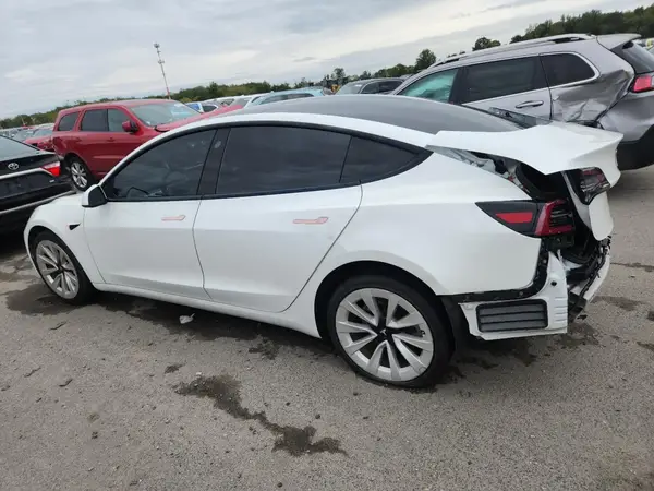 5YJ3E1EA2MF851312 2021 TESLA MODEL 3 - Image 2