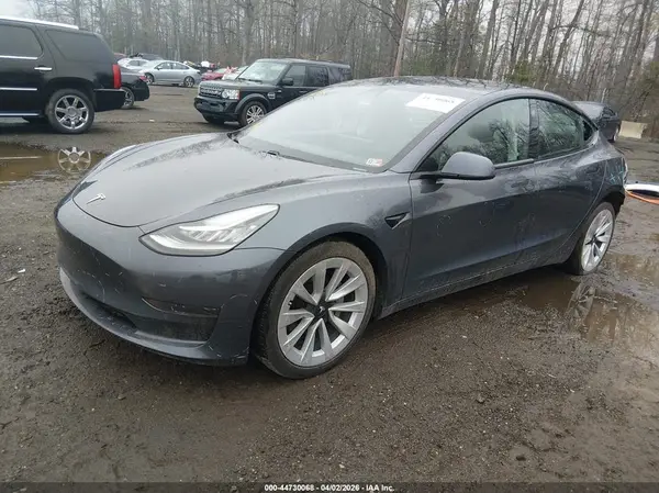 5YJ3E1EA2MF856638 2021 TESLA MODEL 3 - Image 2