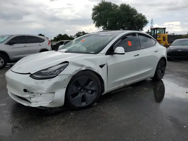 5YJ3E1EA2MF859832 2021 TESLA MODEL 3 - Image 1