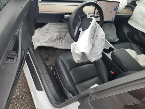 5YJ3E1EA2MF859832 2021 TESLA MODEL 3 - Image 8