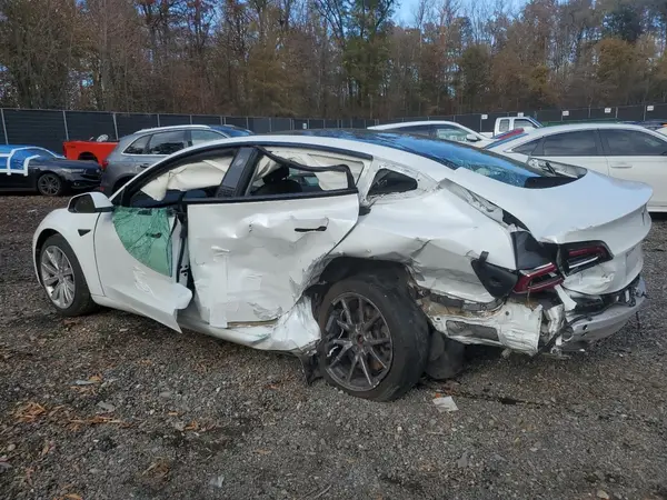5YJ3E1EA2MF861032 2021 TESLA MODEL 3 - Image 2