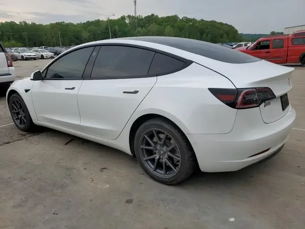 5YJ3E1EA2MF870278 2021 TESLA MODEL 3 - Image 2