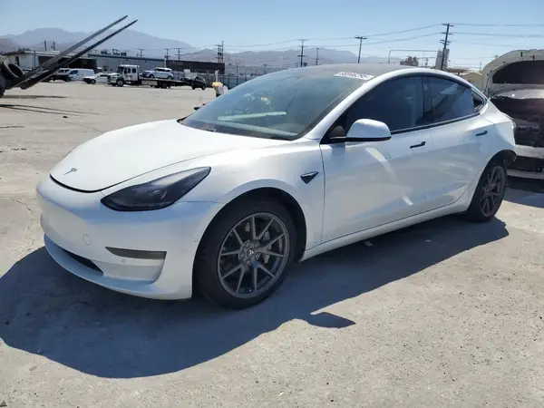 5YJ3E1EA2MF871527 2021 TESLA MODEL 3 - Image 1
