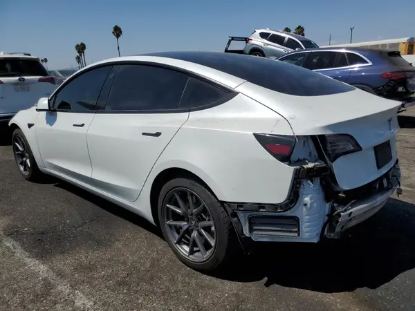 5YJ3E1EA2MF873827 2021 TESLA MODEL 3 - Image 2