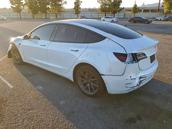 5YJ3E1EA2MF874086 2021 TESLA MODEL 3 - Image 2