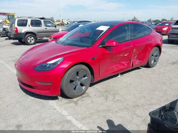 5YJ3E1EA2MF878395 2021 TESLA MODEL 3 - Image 2