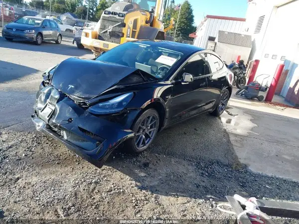 5YJ3E1EA2MF907099 2021 TESLA MODEL 3 - Image 2
