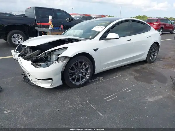 5YJ3E1EA2MF908558 2021 TESLA MODEL 3 - Image 2