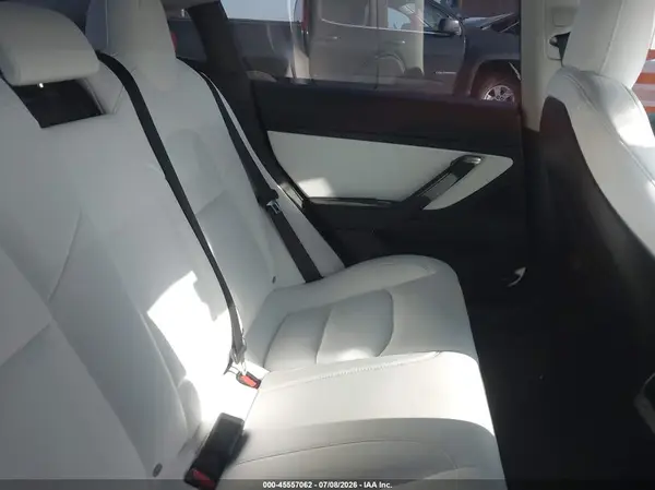 5YJ3E1EA2MF917325 2021 TESLA MODEL 3 - Image 8