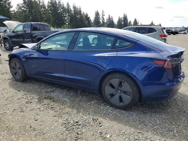 5YJ3E1EA2MF921505 2021 TESLA MODEL 3 - Image 2