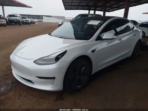 5YJ3E1EA2MF929846 2021 TESLA MODEL 3 - Image 2
