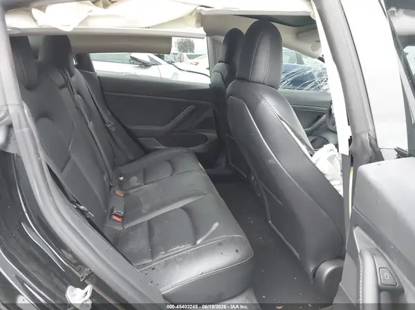 5YJ3E1EA2MF930267 2021 TESLA MODEL 3 - Image 8
