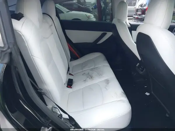 5YJ3E1EA2MF938613 2021 TESLA MODEL 3 - Image 8