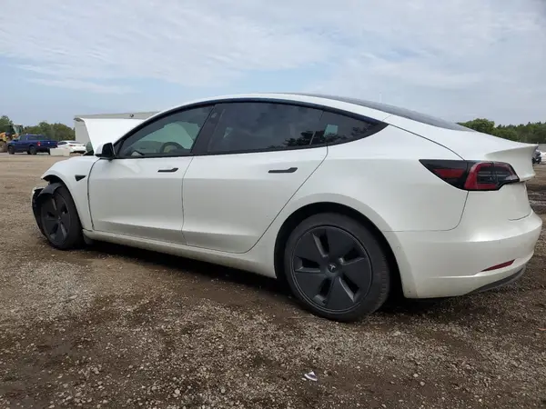 5YJ3E1EA2MF962605 2021 TESLA MODEL 3 - Image 2