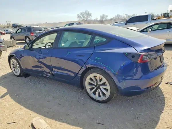 5YJ3E1EA2MF978562 2021 TESLA MODEL 3 - Image 2