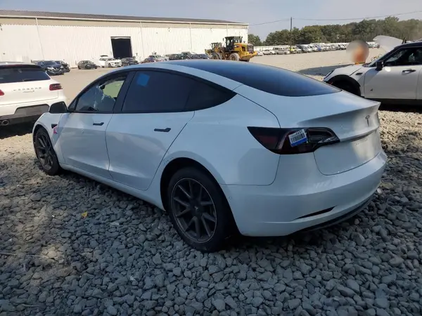 5YJ3E1EA2MF989870 2021 TESLA MODEL 3 - Image 2