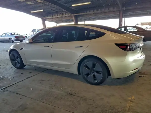 5YJ3E1EA2MF997368 2021 TESLA MODEL 3 - Image 2