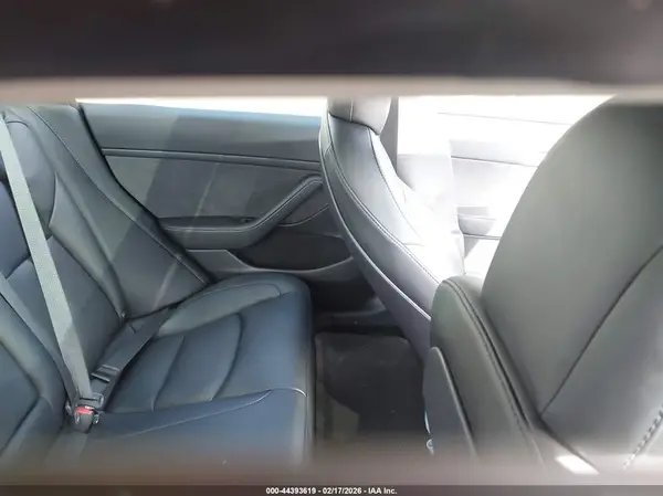 5YJ3E1EA2NF125824 2022 TESLA MODEL 3 - Image 8