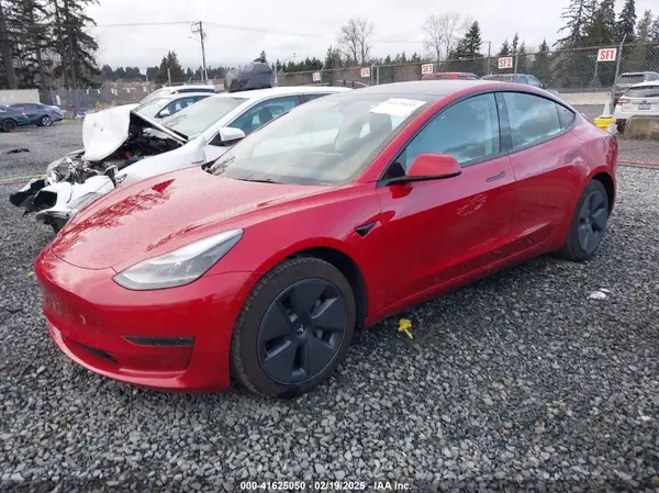 5YJ3E1EA2NF133745 2022 TESLA MODEL 3 - Image 2