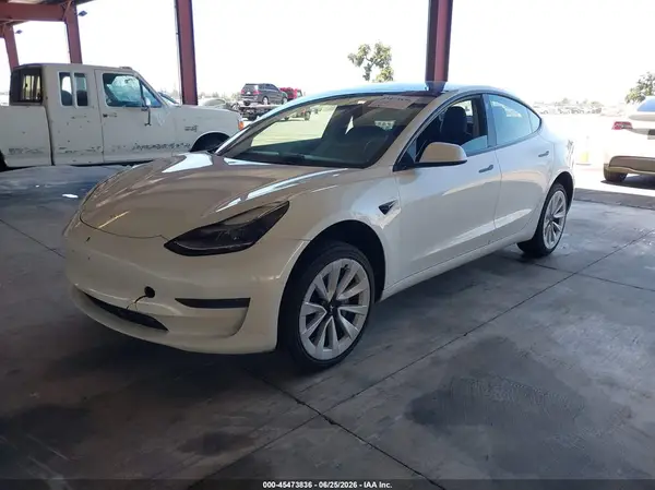 5YJ3E1EA2NF142767 2022 TESLA MODEL 3 - Image 2
