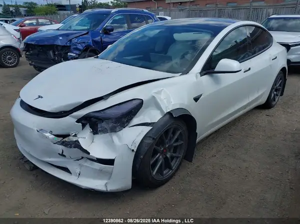 5YJ3E1EA2NF154983 2022 TESLA MODEL 3 - Image 2
