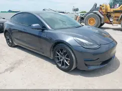 5YJ3E1EA2NF184761 2022 TESLA MODEL 3