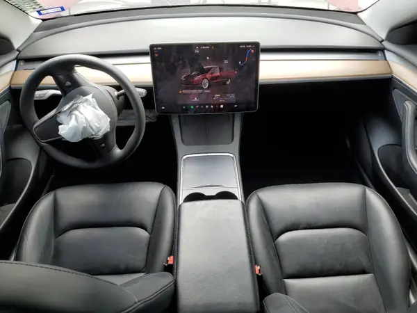 5YJ3E1EA2NF186784 2022 TESLA MODEL 3 - Image 8
