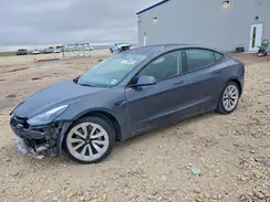 5YJ3E1EA2NF187823 2022 TESLA MODEL 3