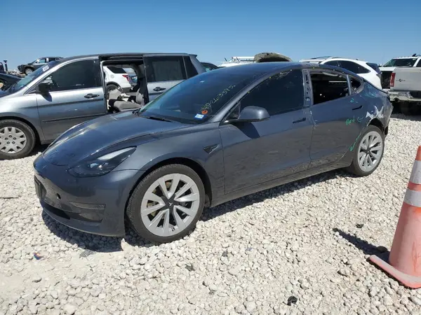 5YJ3E1EA2NF188955 2022 TESLA MODEL 3 - Image 1