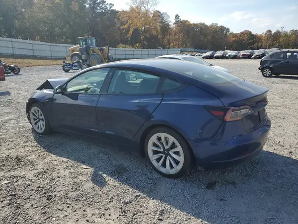 5YJ3E1EA2NF189040 2022 TESLA MODEL 3 - Image 2