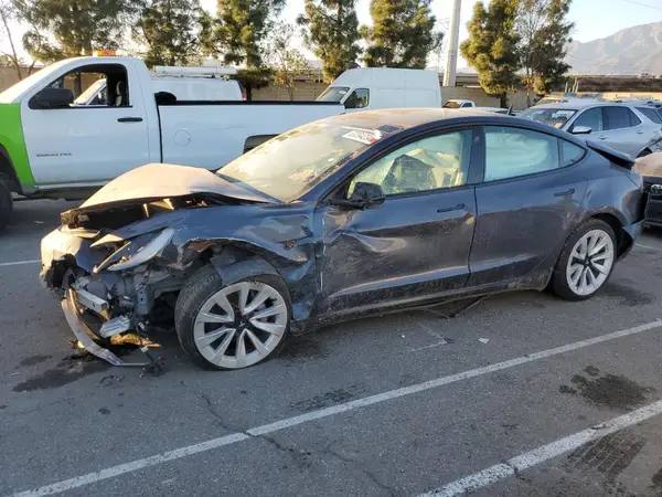 5YJ3E1EA2NF189314 2022 TESLA MODEL 3 - Image 1