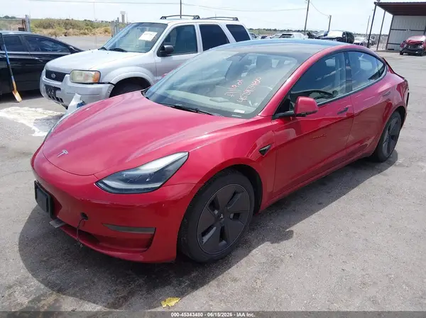 5YJ3E1EA2NF190656 2022 TESLA MODEL 3 - Image 2