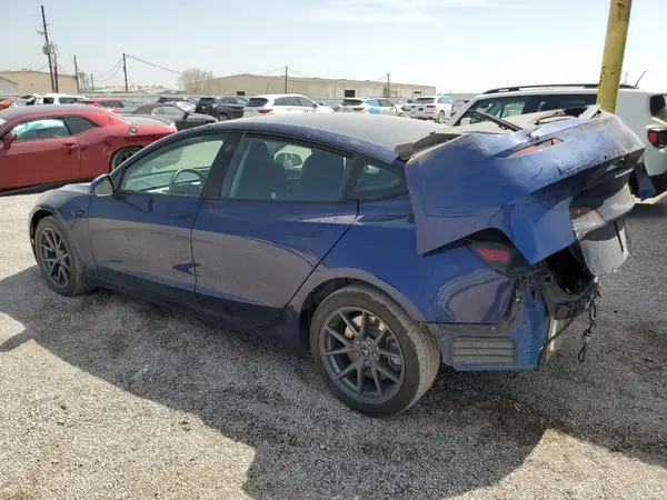 5YJ3E1EA2NF191211 2022 TESLA MODEL 3 - Image 2