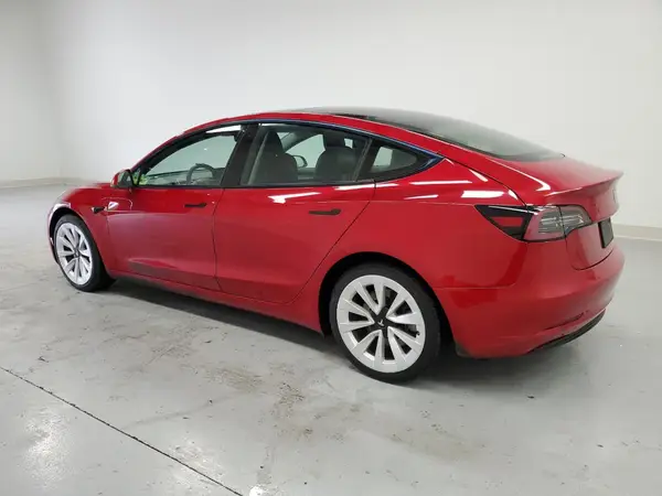 5YJ3E1EA2NF191399 2022 TESLA MODEL 3 - Image 2