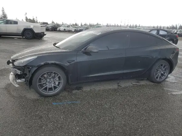 5YJ3E1EA2NF234039 2022 TESLA MODEL 3 - Image 1