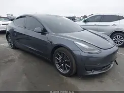 5YJ3E1EA2NF235465 2022 TESLA MODEL 3