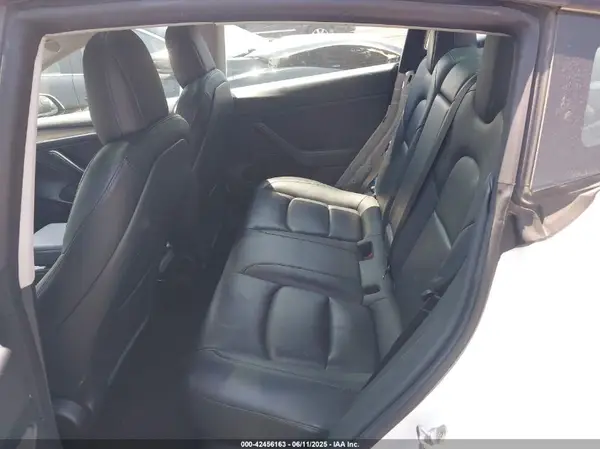 5YJ3E1EA2NF285962 2022 TESLA MODEL 3 - Image 8