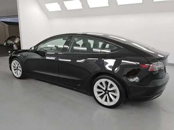 5YJ3E1EA2NF287615 2022 TESLA MODEL 3 - Image 2