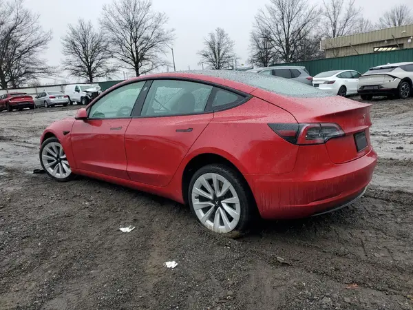 5YJ3E1EA2NF289588 2022 TESLA MODEL 3 - Image 2
