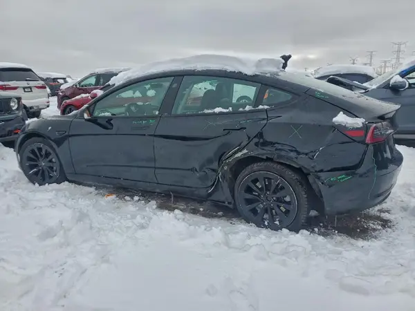 5YJ3E1EA2NF290496 2022 TESLA MODEL 3 - Image 2